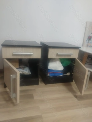 Vând Night Standuri x2