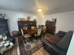 Apartament 5 camere de vânzare – Zona Centrală, Piatra-Neamț