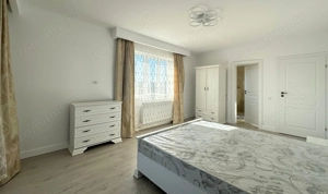 Vânzare casă 5 camere nouă elegantă și spațioasă în Hărman - imagine 24