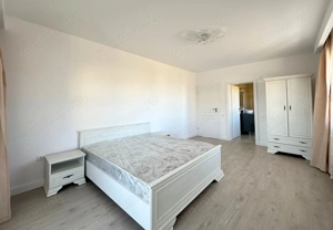 Vânzare casă 5 camere nouă elegantă și spațioasă în Hărman - imagine 25