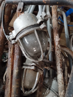 Lampa industriale antiexplozive din aluminiu  - imagine 2