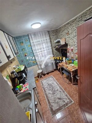 Dacia - Farmacris, apartament 2 camere decomandat et.4 - imagine 4