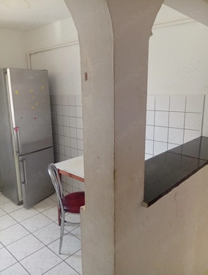 Direct proprietar apartament 2 camere Reșița - imagine 10