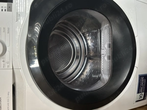 Vând uscător de rufe 