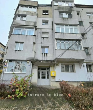 Apartament 3 camere, decomandat, str.Mioritei langa Carrefour Market