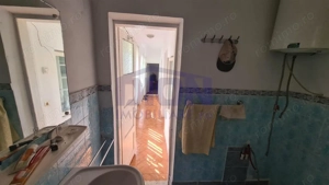 Central -Casa si teren in  municipiul Calarasi--Grivita - imagine 4