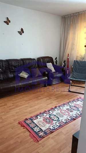 Apartament 3 camere Costin Georgian, bloc anvelopat