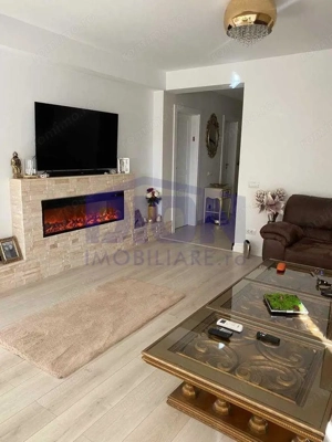 Casa moderna si primitoare - imagine 5