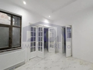 Cladire interbelica renovata integral – farmec si confort in centrul Bucurestiului