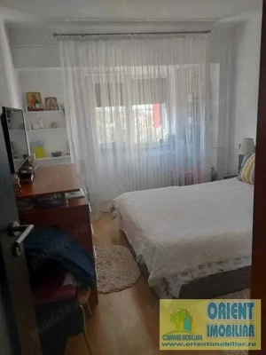 Trocadero, 3 camere, decomandat, vanzari Constanta - imagine 4