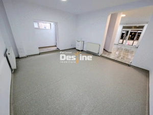 Chirie Spațiu comercial Kaufland Podu de Piatra 56 mp la stradă vitrina renovat - imagine 5