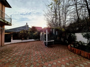 Casa tip duplex spatioasa cu garaj - imagine 15