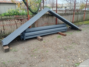 4 ferme si 8 stalpi  50 mp stoc 1000 euro 