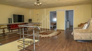  Casă spațioasă în Roșia, priveliște spre Munții Făgăraș - Comision 0% - imagine 2