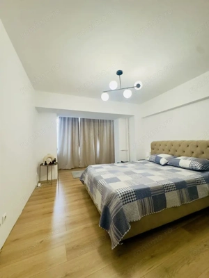 Vanzare Apartament 2 Camere pe Bulevardul Unirii - Vedere Sud - imagine 6