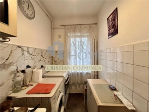 Apartament 3 camere, semidecomandat, Vest, Ploiesti - imagine 11