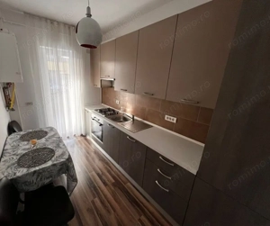 Decomandat. Bucatarie inchisa. Terasa mare. Mobilat si utilat.