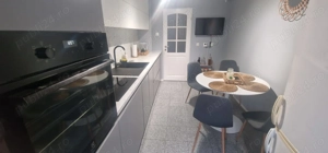 Apartament 3 camere decomandat in zona Anda