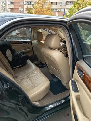 VAND sau schimb Jaguar XJ 2008 - imagine 2