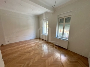 Apartament ULTRACENTRAL de vânzare - imagine 5