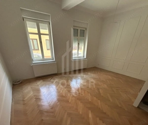 Apartament ULTRACENTRAL de vânzare - imagine 4