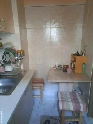 Vand garsoniera langa biserica dupa Margeanului - imagine 7