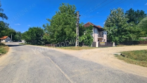 Casă de vânzare în comuna Valea Danului, sat Vernești, Județ Argeș. - imagine 20