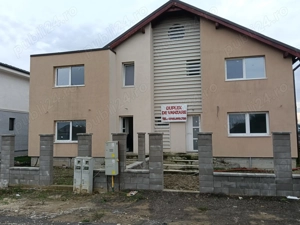 Duplex de vanzare Mosnita Noua