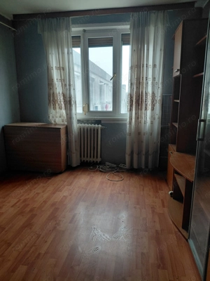 Apartament 2 camere, etaj 4/4, Micro 19 – Preț bun! - imagine 2