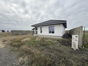 Casa individuala, 4 camere, 105 utili, 580 teren, Sanmihaiu Roman - imagine 20