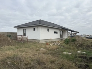 Casa individuala, 4 camere, 105 utili, 580 teren, Sanmihaiu Roman - imagine 4