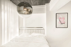 Vand Apartament 3 Camere Cladirea Stela, Nicolae Balcescu 80A - imagine 2