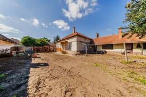 Casa 4 camere de Vanzare - imagine 3