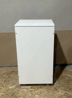 Comoda alba cu Lada; Lada de depozitare