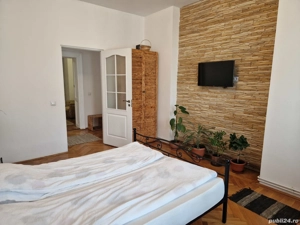 De închiriat apartament in casa zona centrala - imagine 4