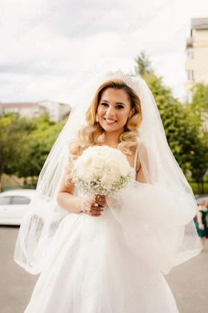Vând rochie de mireasă, voal, diademă și cerc de 1.  - imagine 2