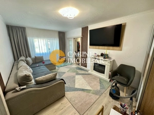 4 CAMERE RENOVAT - ETAJ 3 - BLOC DIN 1990 - ROND ZIMBRU