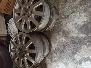 vânzări piese auto