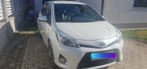 Toyota Yaris Hybrid - imagine 3