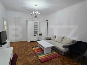 Apartament renovat 2 camere, 70mp, decomandat, Zona Centrala
