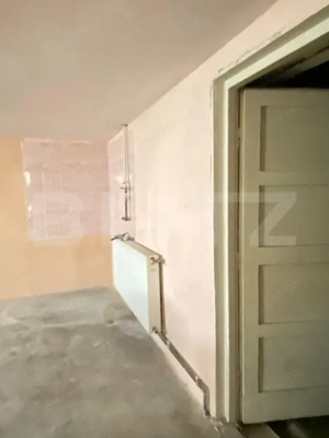 Casă cu poziționare foarte bună, teren 1152 mp, suprafață utilă 200 mp în Codlea - imagine 15