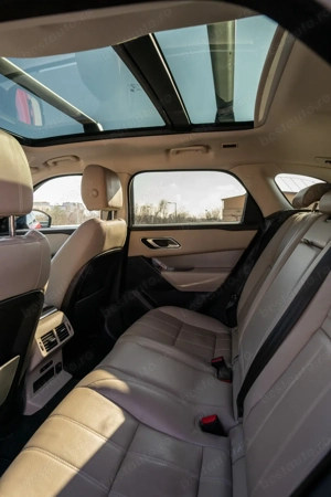 Range Rover Velar D3  Diesel 300 CP   AWD   Suspensie pneumatică   Trapa panoramică - imagine 6