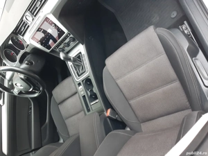 Volkswagen Passat 2.0 TDi 2019 - imagine 4