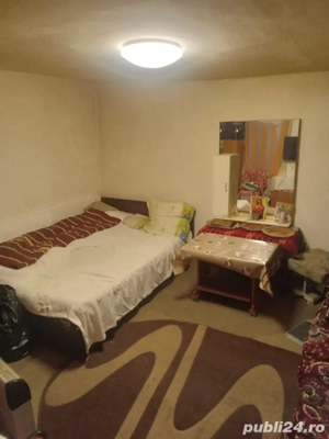 inchiez camera la curte in Colentina 