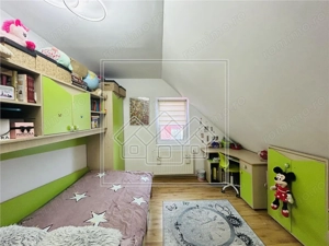 Ap cu 3 camere, 81 mp utili, tip mansarda, Zona Cedonia - imagine 12