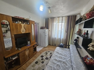 Apartament cu 2 camere de vânzare în Curtea de Argeș.