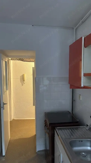 Închiriez 2 camere, etaj1 |Centrala proprie | Balcon închis | 350  | Zona liniștită str. Cosminului - imagine 10
