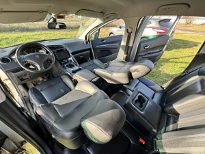 Peugeot 3008 2.0 HDi EURO 5 - imagine 8