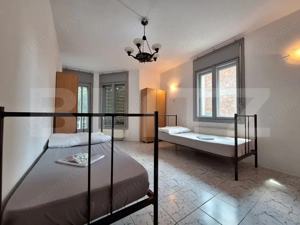 Vila mare, curte, 11 camere, 5 bai, mobilata, Cetatii/Timisoara