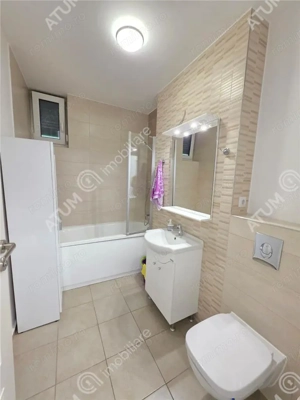 Spatiu comercial 2 camere in zona Strand din Sibiu - imagine 7